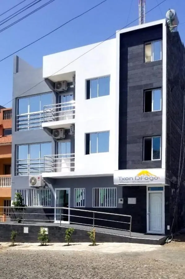 Hotel Txon Dfogo Pensao Restaurante São Filipe