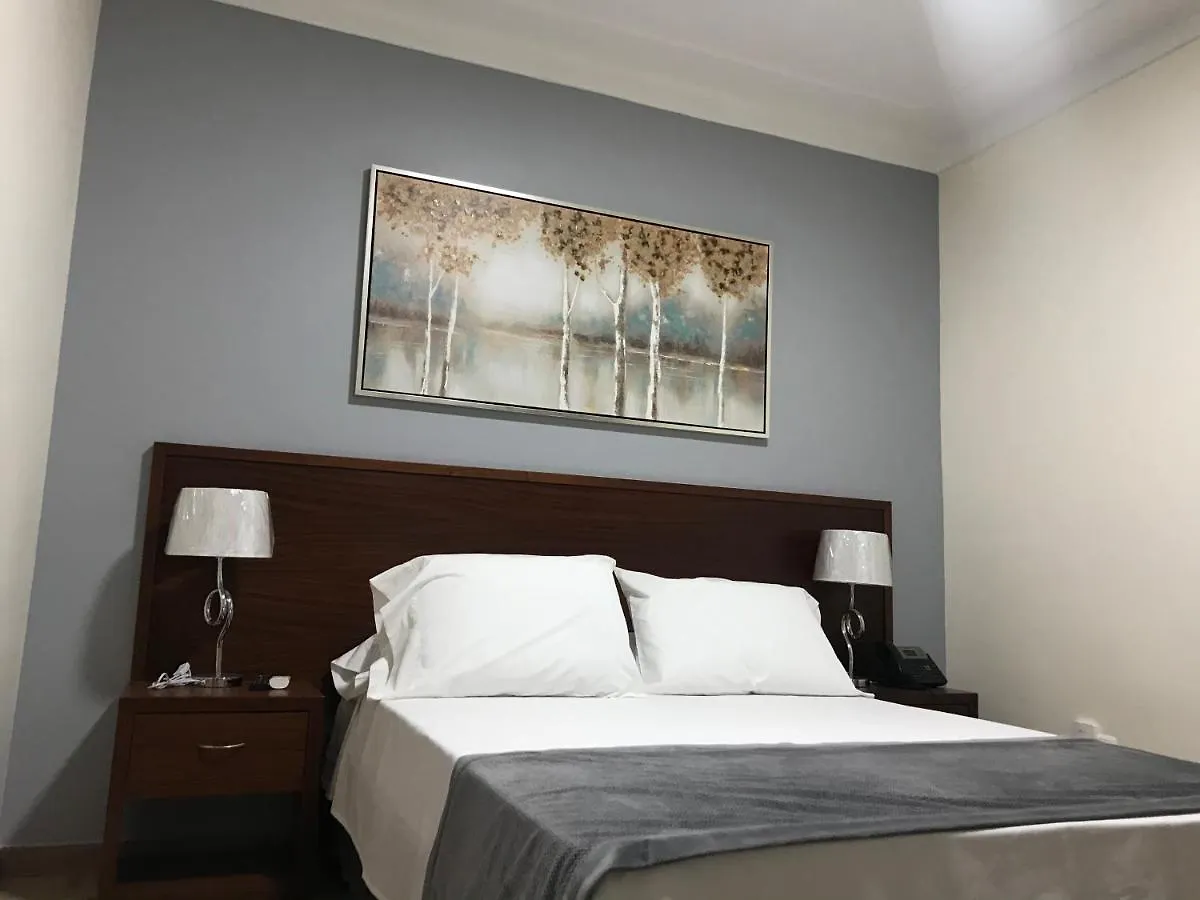 Hotel Txon Dfogo Pensao Restaurante São Filipe